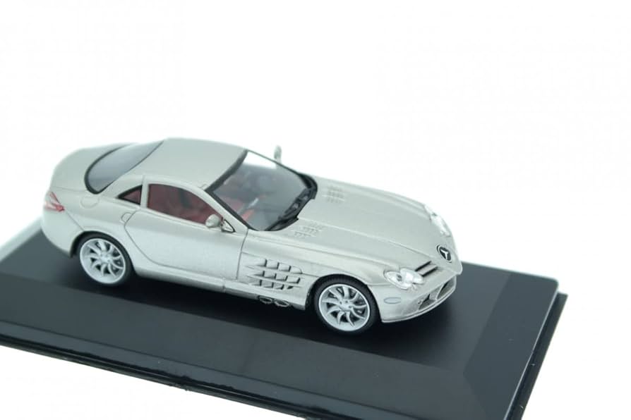 メルセデス・ベンツ SLR マクラーレン ミニカー Amazon | CMC メルセデス ベンツ SLR マクラーレン (2003) 1/18